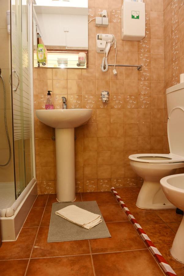 Tmp Apartamento Quarteira Extérieur photo